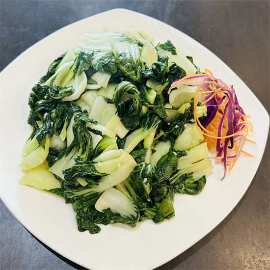 Stir-Fried Baby Bok Choy 清炒小白菜
